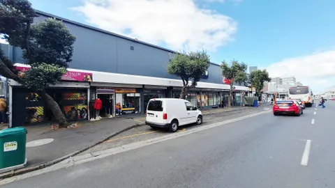 Wynberg Centre, Main Road, Wynberg 