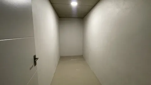 20251016_122752650_iOS.