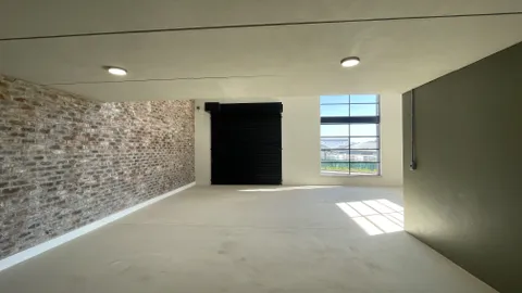 20251016_124409491_iOS.