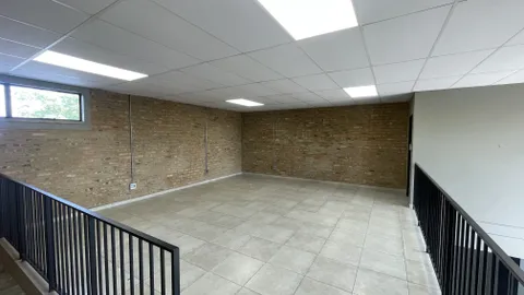 20251021_084254713_iOS.