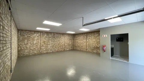 20251021_085137452_iOS.