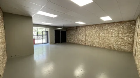 20251021_085225036_iOS.