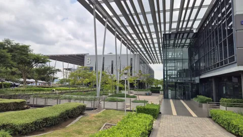 Woodmead North Office Park