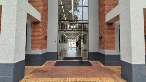 Building 16, Woodlands Office Park