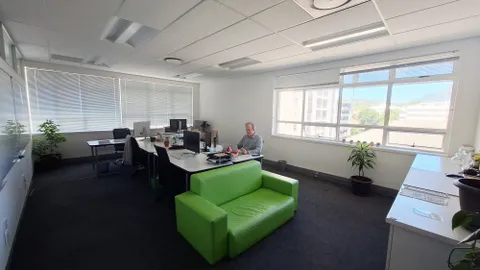 Grove Exchange, 170 Main road