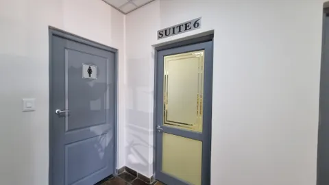 Suite 6, 2 Reiger Road, Stellenberg