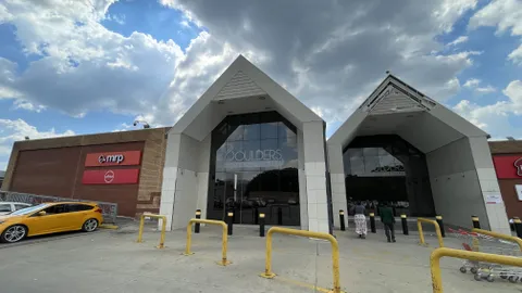 Boulders Shopping Centre, Old Pretoria Main Road, Grand Central