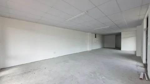 De Grendel Centre, 77 De Grendel Avenue