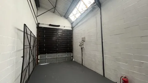 20260209_095927782_iOS.