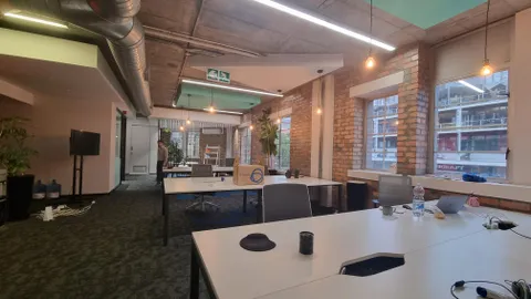 Sovereign Quay, 34 Somerset Road, Green Point