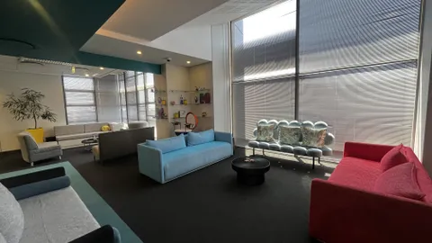 20260211_085147876_iOS.