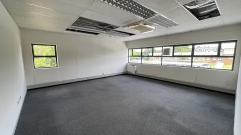 20260212_110957636_iOS.