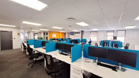 Newlands on Main, Newlands 