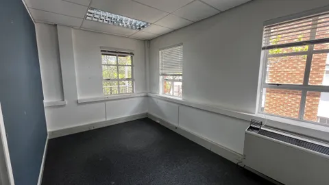 20260225_093352750_iOS.