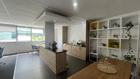 20260318_094305037_iOS.