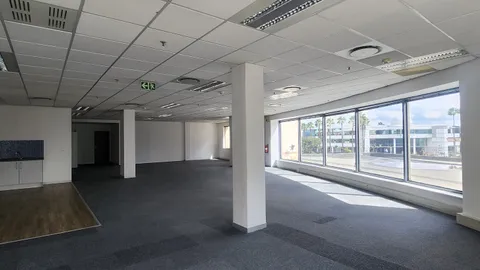 160 Jan Smuts Avenue