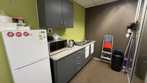 20260407_104904353_iOS.