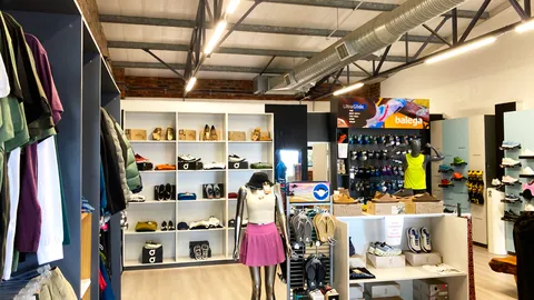 Westlake Shopping Centre