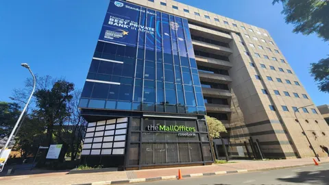 The Mall Offices, 11 Cradock Ave, Rosebank