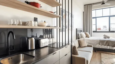 Residential Sectional Title Development on Auction: 75 Barrack Street, Cape Town, Western Cape