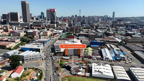 Fuel Site with Triple Net Lease On Auction: 15 Heidelberg Road, Johannesburg South