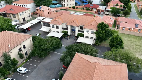 Modern Vacant Office Block on Auction: 167 14th Road, Midrand, Gauteng