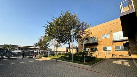 Cnr Megawatt & Director 