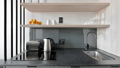 Residential Sectional Title Development on Auction: 75 Barrack Street, Cape Town, Western Cape