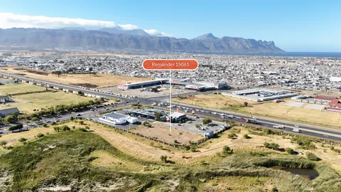 High Visibility  Zoned Land on the N2 on Auction: 5 Reunion Drive, Somerset West, Cape Town