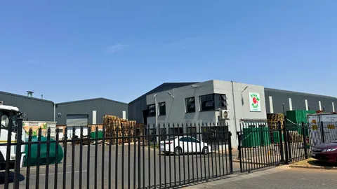 1 Brons Cres, Clayville