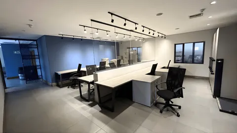 Prime Industrial Site with Office Facility on Auction: 206 Inanda Road, Springfield, Durban