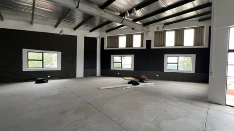 Washington Business Park, 1 Washington Drive, Halfway House