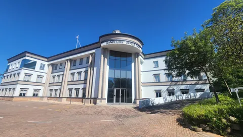 Sandhurst Office Park, 9 Eton Rd, Sandhurst