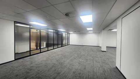 Sandhurst Office Park, 9 Eton Rd, Sandhurst