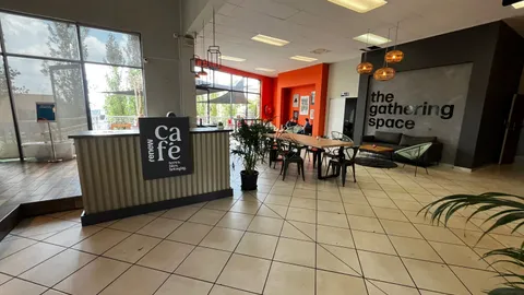 18 Sunset Avenue, Fourways