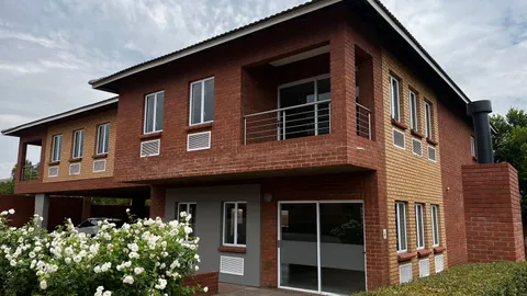 Waterford Office Park, Cnr Witkoppen & Waterford dr, Fourways