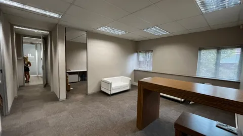 Waterford Office Park, Cnr Witkoppen & Waterford dr, Fourways