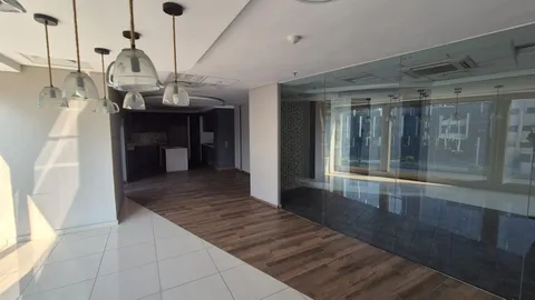 6a Sandown Valley Crescent, Sandton