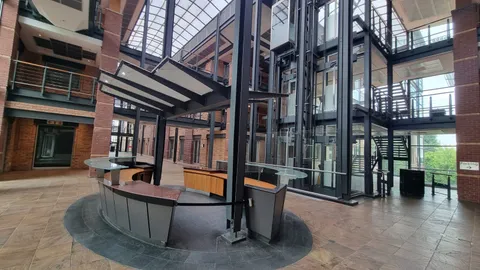 10 Fricker Road, Illovo