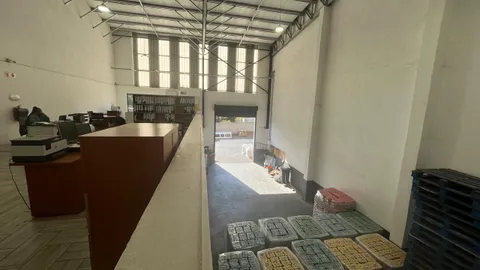 74 1st Rd, Linbro Park