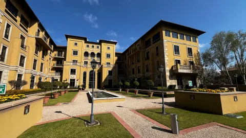 Palazzo Towers West, 1 Montecasino Blvd, Fourways