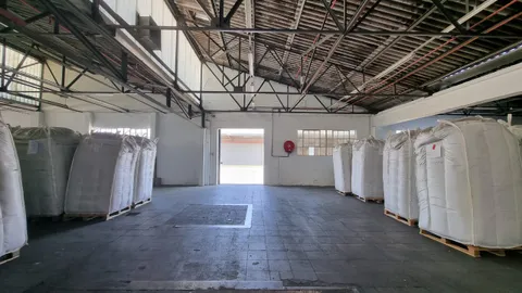 Spilo Business Park, Cnr Drommedaris & Skoenmaker Street, Paarl