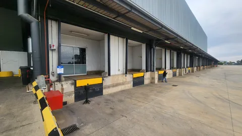 Pick n Pay DC 2, Longmeadow Business Park, 802 Longmeadow Boulevard