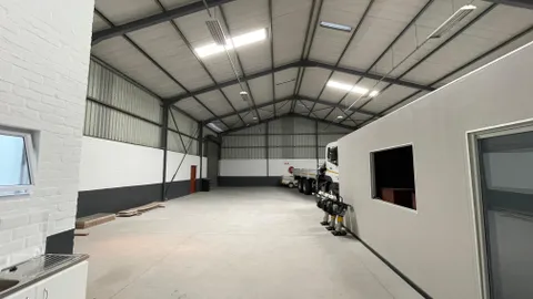 Dundas Business Park 