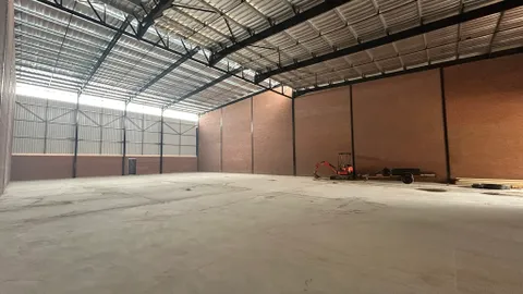 32 Waterloo Road, Samrand