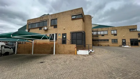 55 Adriana Crescent, Rooihuiskraal 