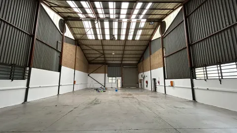 55 Adriana Crescent, Rooihuiskraal 