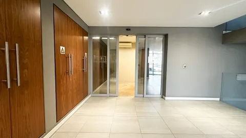 17 Bradford Road, Bedfordview