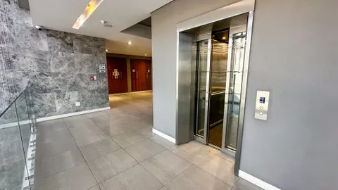 17 Bradford Road, Bedfordview