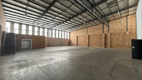 447 Epson Avenue, North Riding